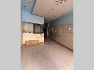 Magazzino in Affitto a Pescara, zona Porta Nuova, 400€, 62 m²