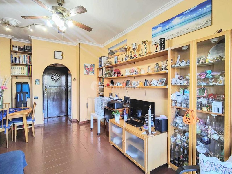 Trilocale in Vendita a Roma, zona CinecittÃ, 215'000&euro;, 59 m²