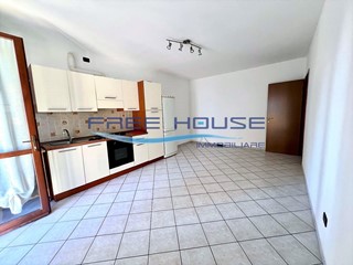 Quadrilocale in Vendita a Cervia, 310'000€, 105 m², con Box