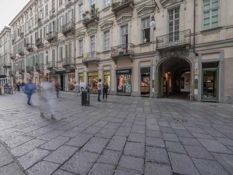 Appartamento in Vendita a Torino, 299'000€, 80 m²