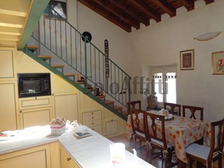 Bilocale in Affitto a Brescia, zona Brescia Antica, 800€, 70 m², arredato