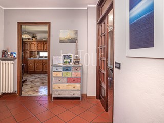 Appartamento in Vendita a Sarre, 368'000&euro;, 165 m², con Box