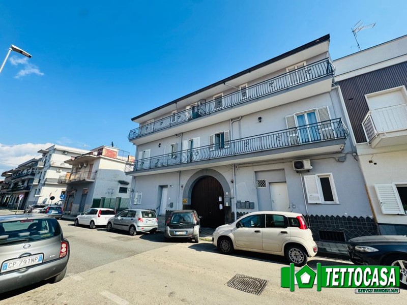 Trilocale in Vendita a Brusciano, 139'000€, 120 m²