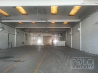 Capannone in Vendita a Mornico al Serio, 977'075€, 2671 m²