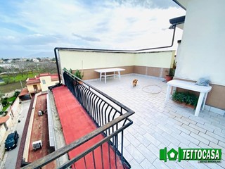 Appartamento in Vendita a Marigliano, 190'000€, 150 m²