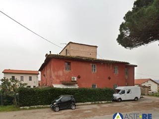 Appartamento in Vendita a Pisa, 53'550€, 163 m²