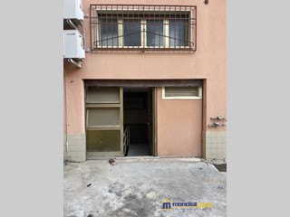 Magazzino in Vendita a Pachino, 35'000€, 90 m²