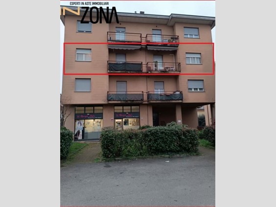 Trilocale in Vendita a Meda, 145'605€, 99 m²
