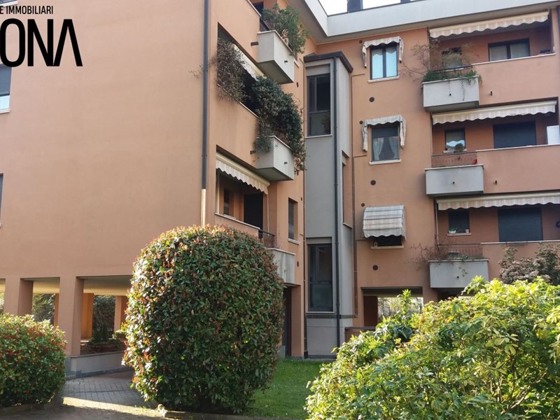 Quadrilocale in Vendita a Seregno, 164'228€, 86 m²