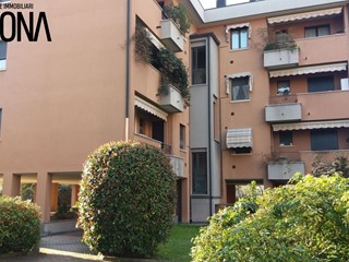 Quadrilocale in Vendita a Seregno, 164'228€, 86 m²