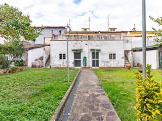 Villetta a schiera in Vendita a Empoli, zona Ponzano, 580'000€, 145 m², con Box