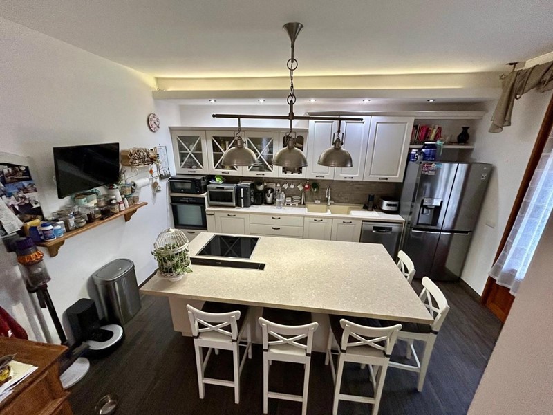 Casa Semi Indipendente in Vendita a Empoli, 340'000€, 85 m², con Box