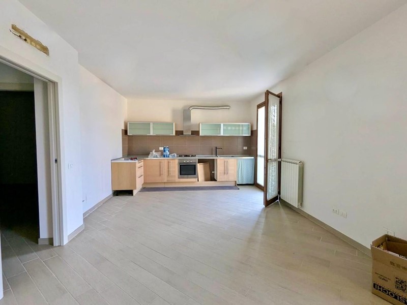Quadrilocale in Vendita a San Giuliano Terme, 240'000€, 85 m², arredato