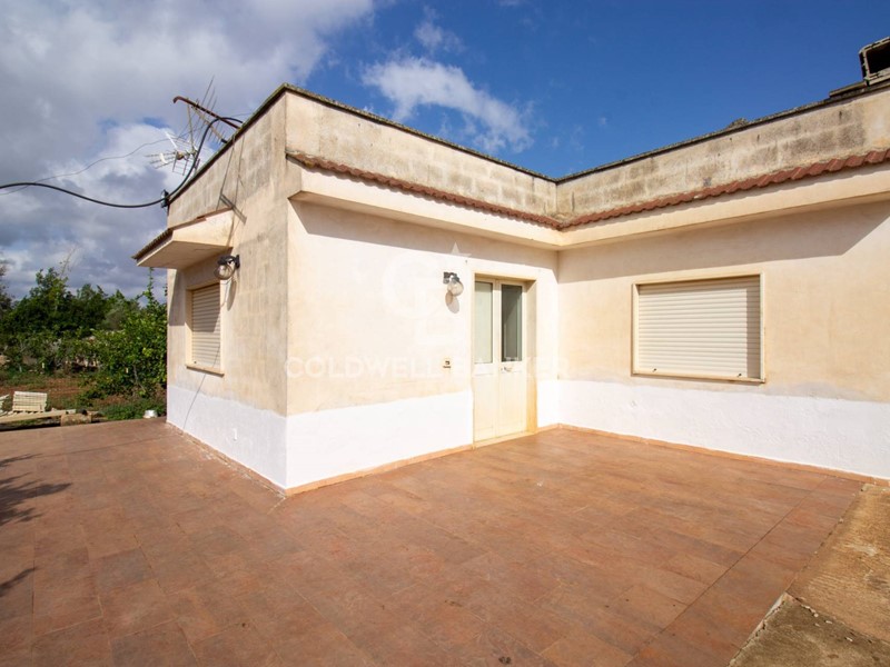 Villa in Vendita a San Vito dei Normanni, 130'000€, 190 m²