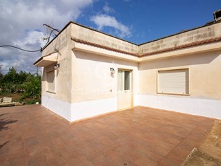 Villa in Vendita a San Vito dei Normanni, 130'000€, 190 m²