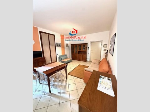 Bilocale in Affitto a Cremona, 800€, 65 m²