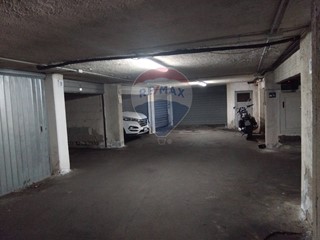 Magazzino in Vendita a Aci Castello, 21'000€, 35 m²