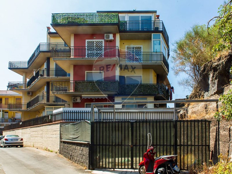 Trilocale in Vendita a Catania, 118'000&euro;, 69 m²
