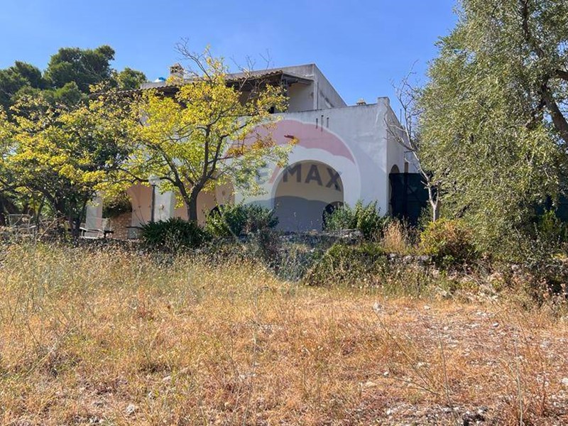Villa in Vendita a Vieste, 499'000€, 220 m²