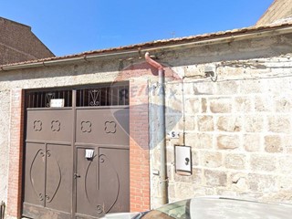Rustico in Vendita a Carinola, 79'000€, 141 m²