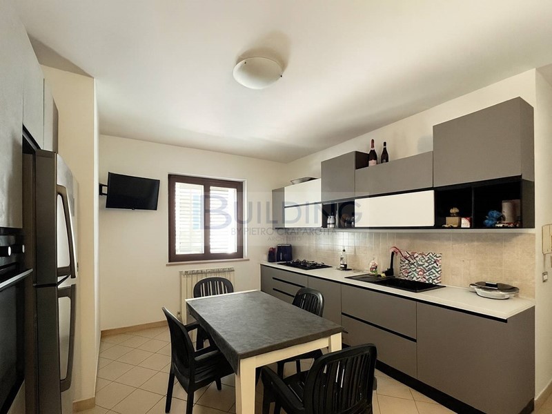 Appartamento in Vendita a Castelvetrano, 78'000&euro;, 100 m²