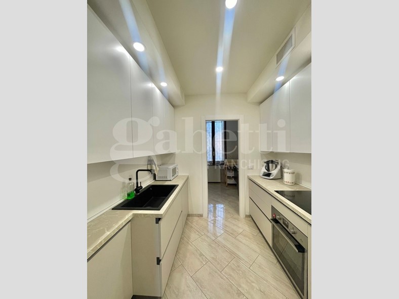 Trilocale in Vendita a Senago, 180'000€, 89 m²