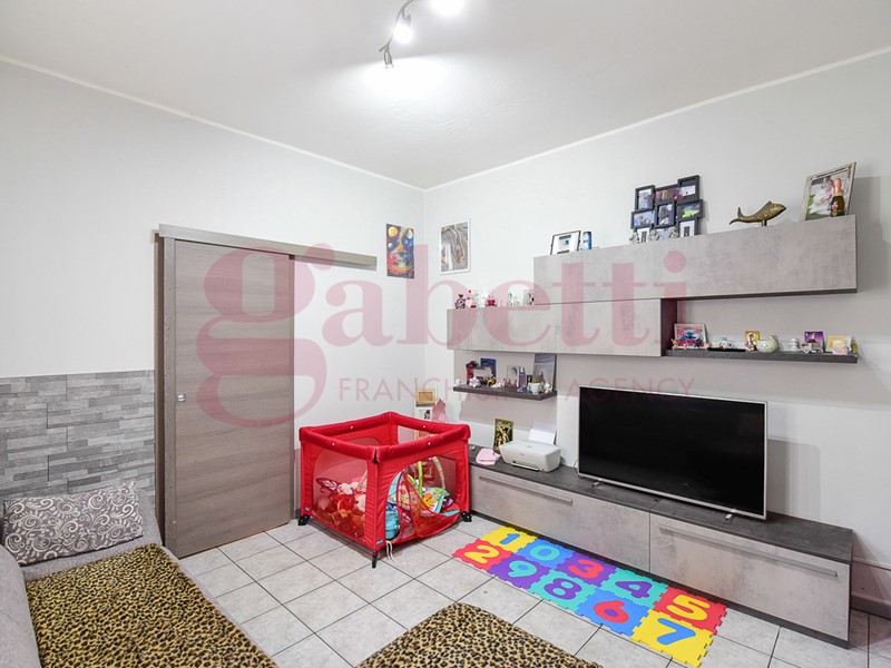 Casa Indipendente in Vendita a Cantù, 125'000€, 110 m²