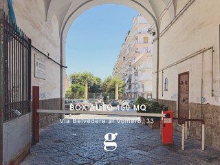 Box in Vendita a Napoli, 595'000€, 150 m²