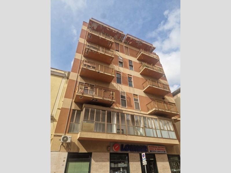 Ufficio in Vendita a Brindisi, 118'000&euro;, 150 m²