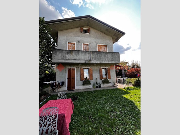Quadrilocale in Vendita a San Pietro in Cariano, 230'000€, 110 m²