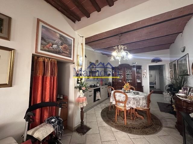 Trilocale in Vendita a Cascina, 145'000€, 55 m², arredato