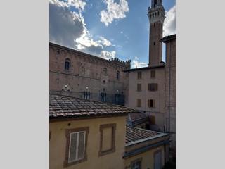 Quadrilocale in Vendita a Siena, 330'000€, 93 m²