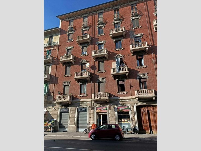 Trilocale in Vendita a Torino, 47'400€, 87 m²