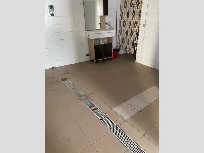 Immobile commerciale in Vendita a Carrara, 50'000€, 30 m²