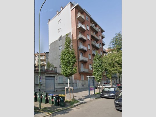 Trilocale in Vendita a Torino, 90'000€, 70 m²