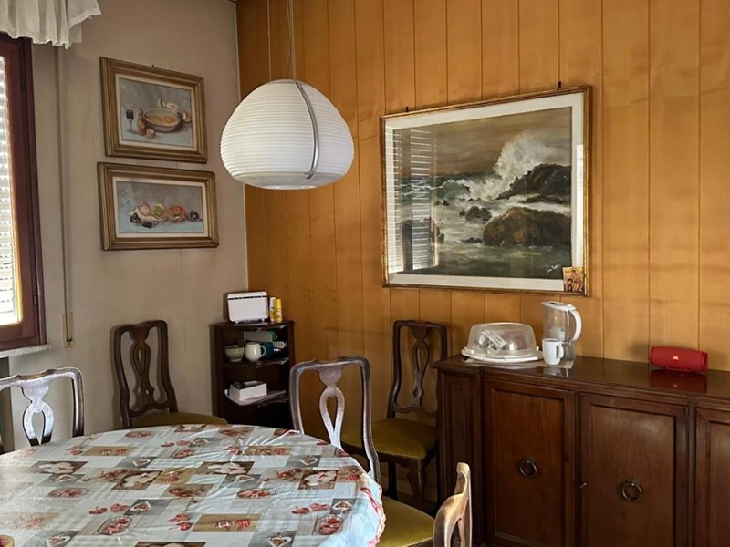 Appartamento in Vendita a Empoli, 268'000€, 120 m², con Box