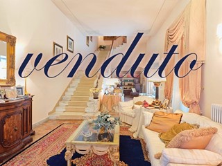 Appartamento in Vendita a Ponsacco, 330'000&euro;, 418 m², arredato