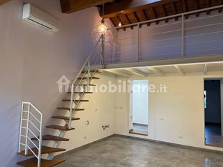 Villetta a schiera in Vendita a Cascina, zona San Frediano a Settimo, 199'000€, 95 m²