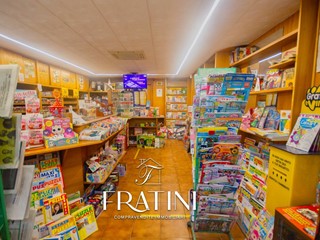 Attività commerciale in Vendita a Sant'Omero, 99'000€, 40 m²