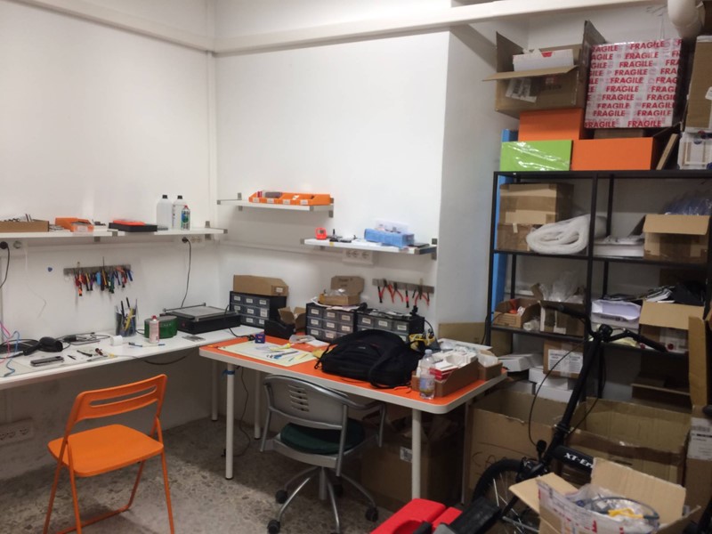 Attività commerciale in Affitto a Pisa, 1'000€, 80 m²