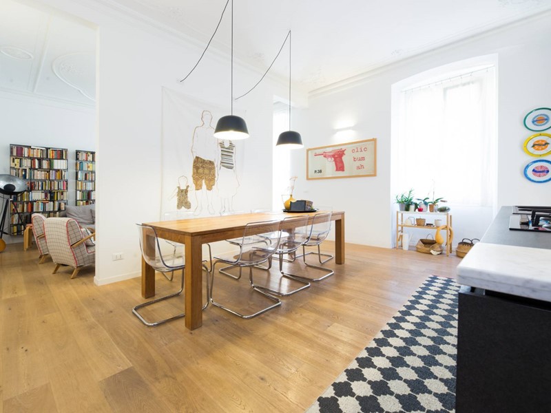 Appartamento in Vendita a Genova, 490'000€, 215 m²