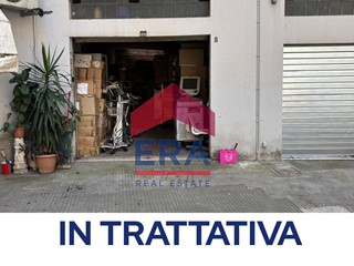 Box in Vendita a Roma, 85'000€, 60 m²