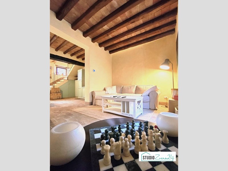 Bilocale in Vendita a Amelia, 109'000€, 65 m²