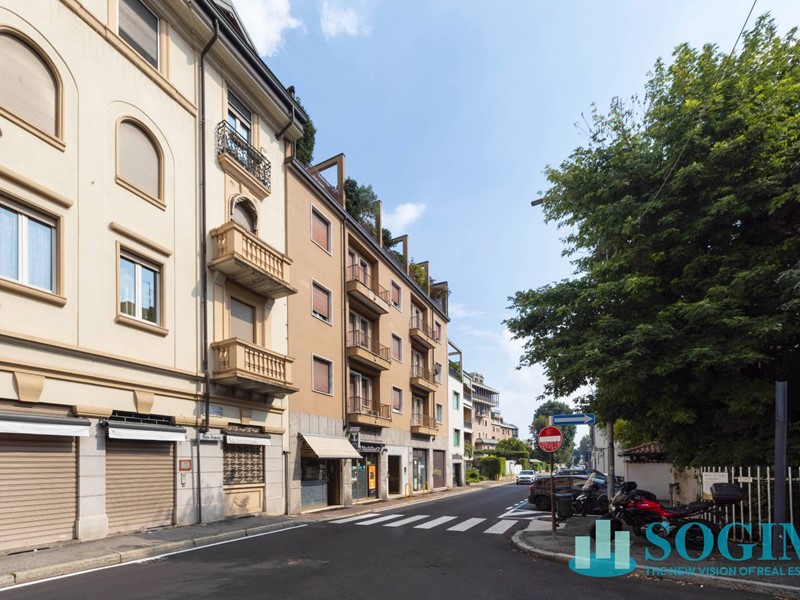 Quadrilocale in Affitto a Monza, 1'500€, 120 m²