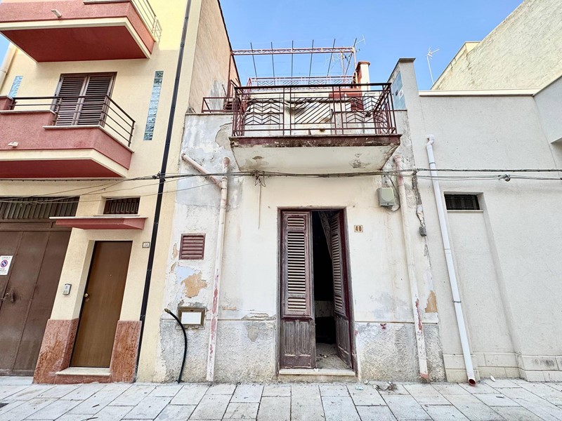 Casa Indipendente in Vendita a Balestrate, 69'000€, 70 m²