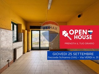 Negozio in Vendita a Gazzada Schianno, 45'000€, 75 m²