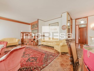 Quadrilocale in Vendita a Pordenone, 153'000€, 152 m²