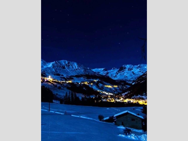 Attività commerciale in Vendita a Arvier, 285'000&euro;, 150 m²