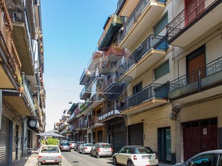 Appartamento in Vendita a Paternò, 120'000€, 170 m²