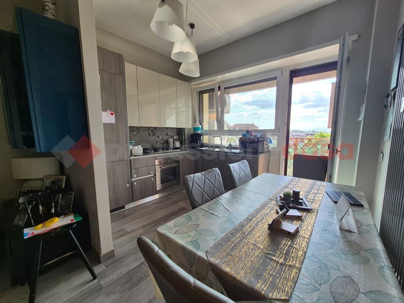 Trilocale in Vendita a Roma, 379'000&euro;, 90 m²